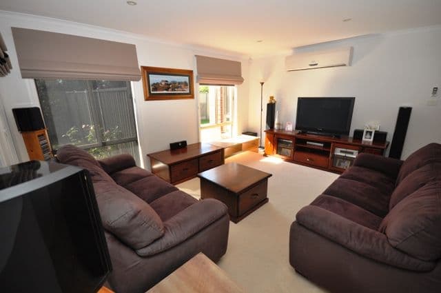 52 Dalcruin Drive, BANNOCKBURN VIC 3331, Bannockburn - Thumbnail 2