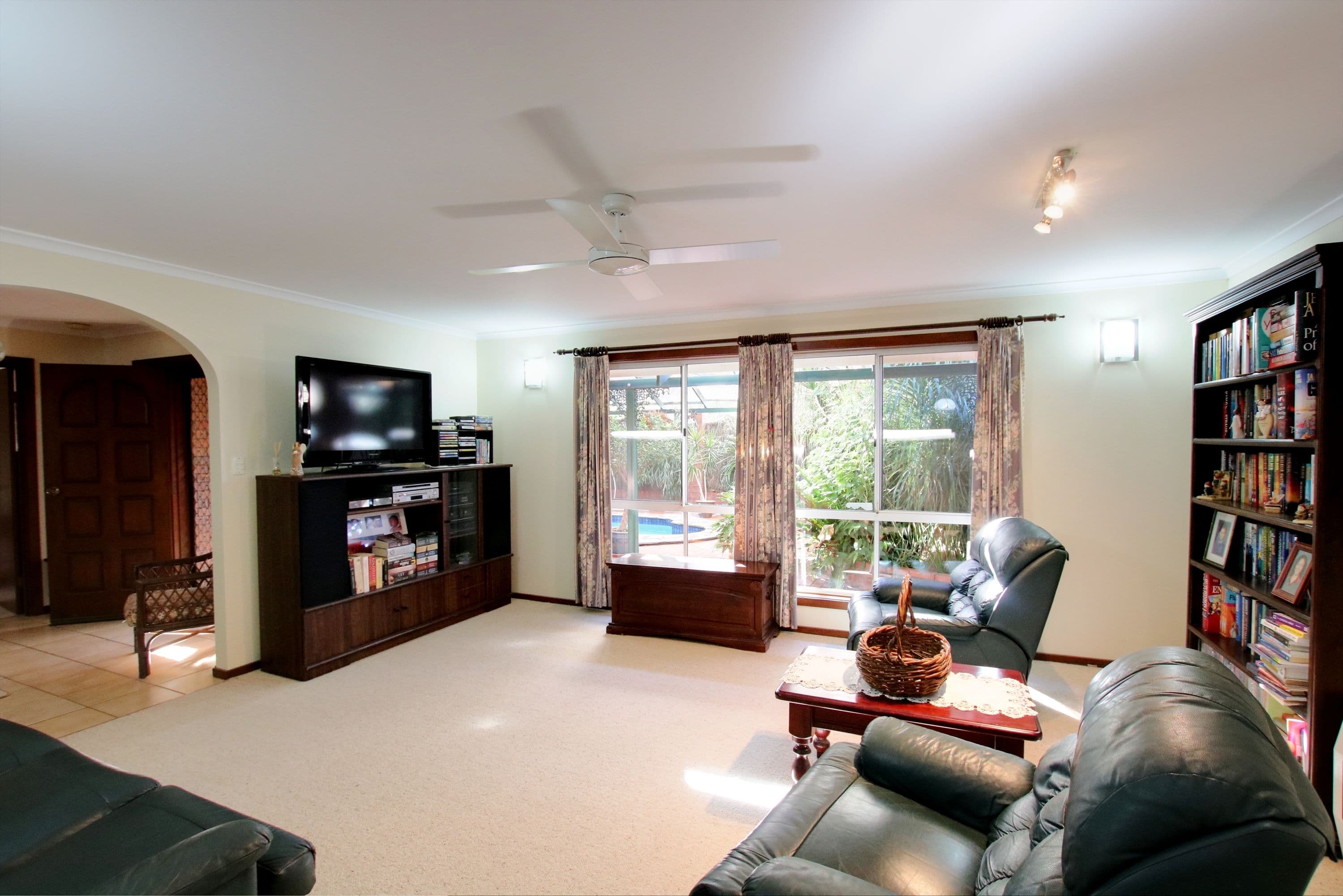 1 Pfitzner Crescent, Loxton SA 5333, Loxton - Thumbnail 5