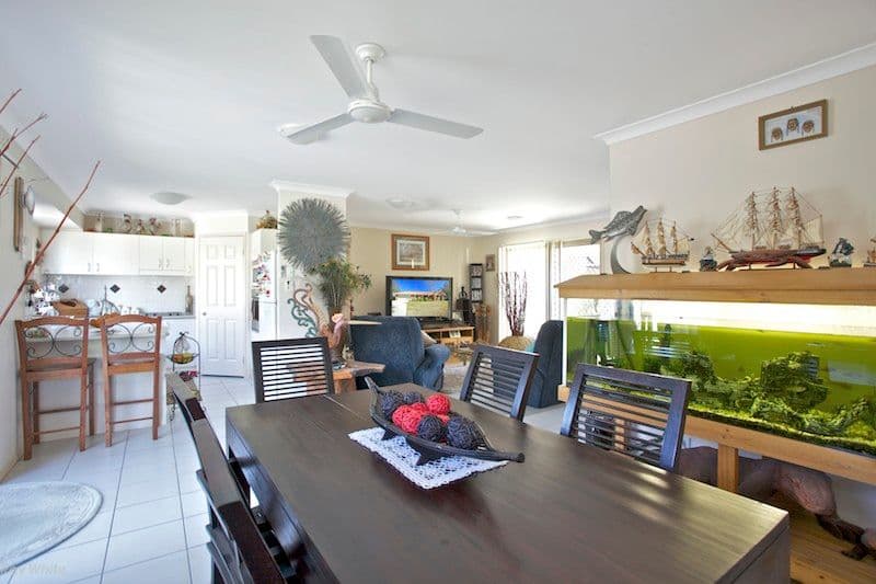 24 Logan Terrace, DECEPTION BAY QLD 4508, Deception Bay - Thumbnail 3