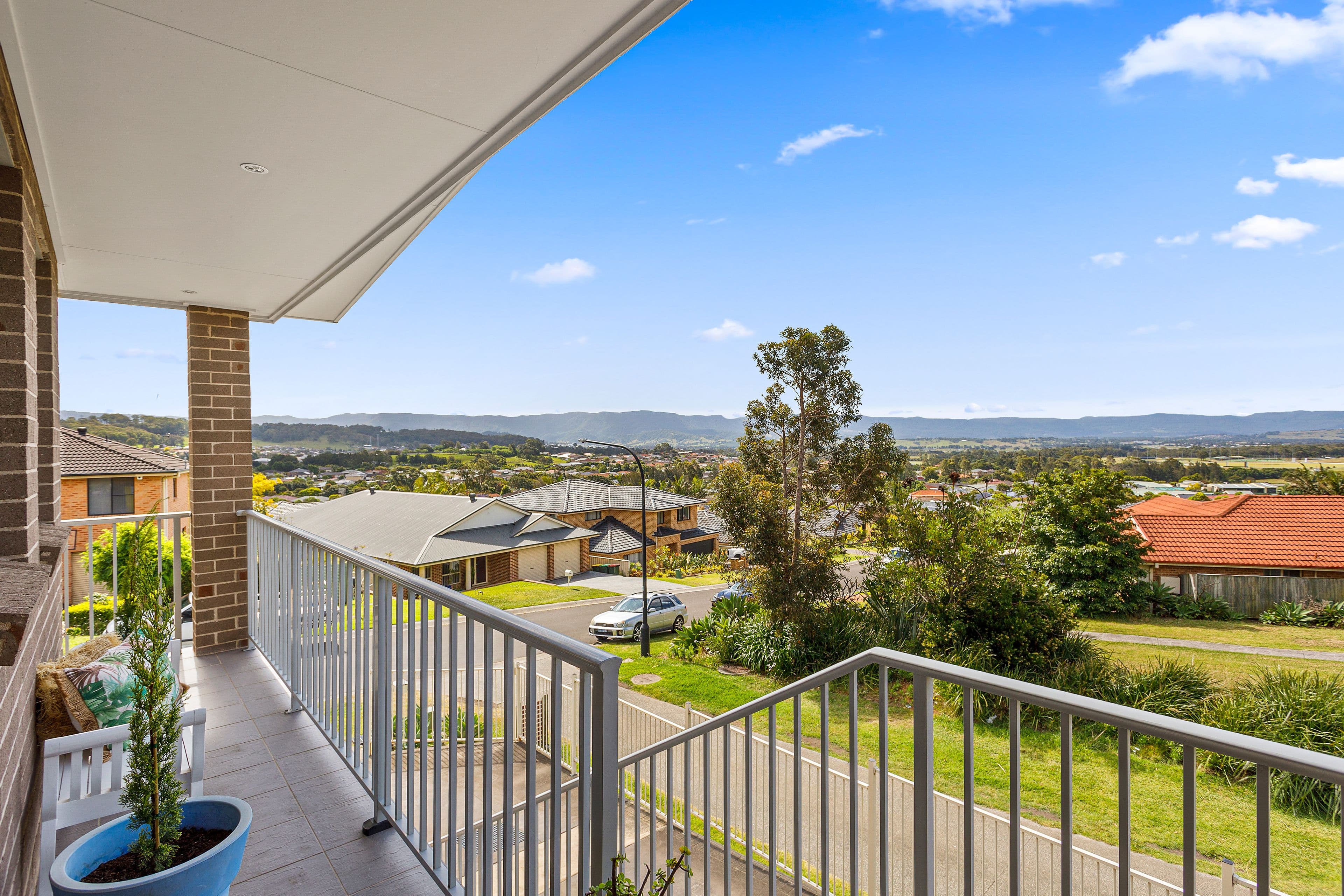 20 Clermont Crescent, Albion Park NSW 2527, Albion Park - Thumbnail 2