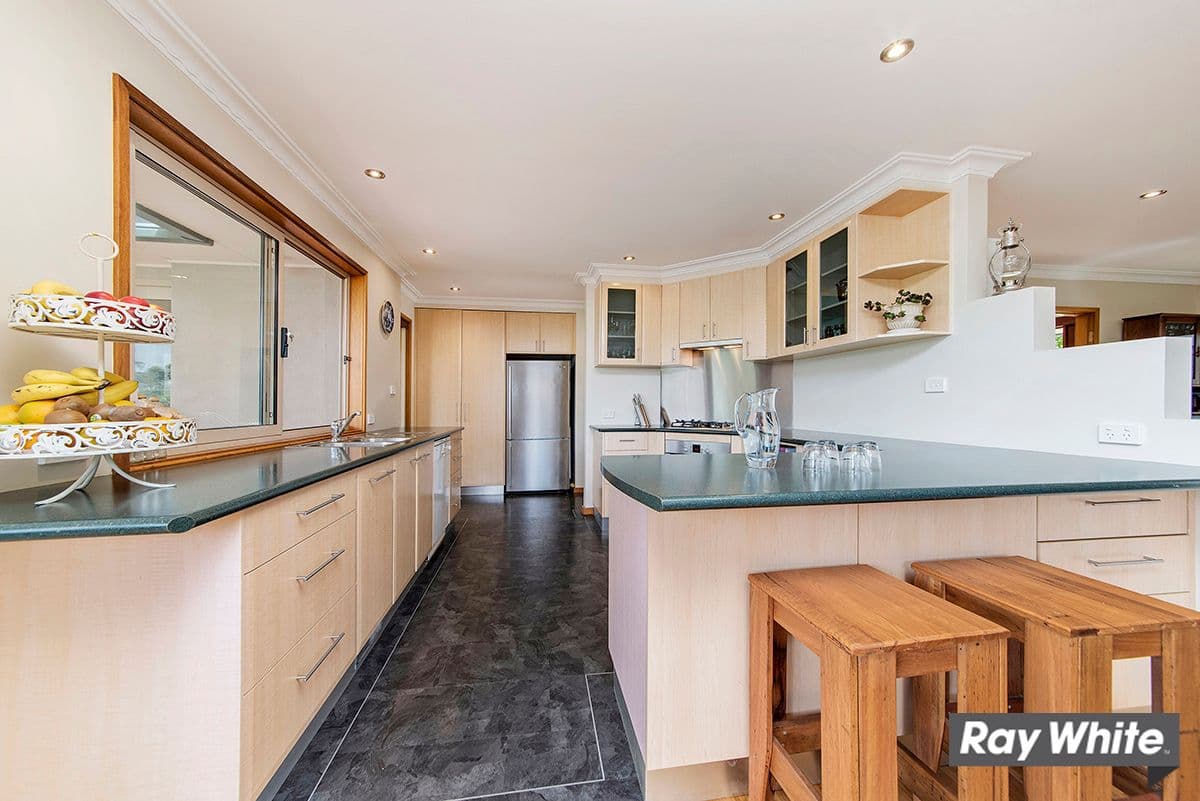 19 Mayo Street, Weetangera ACT 2614, Weetangera - Thumbnail 2