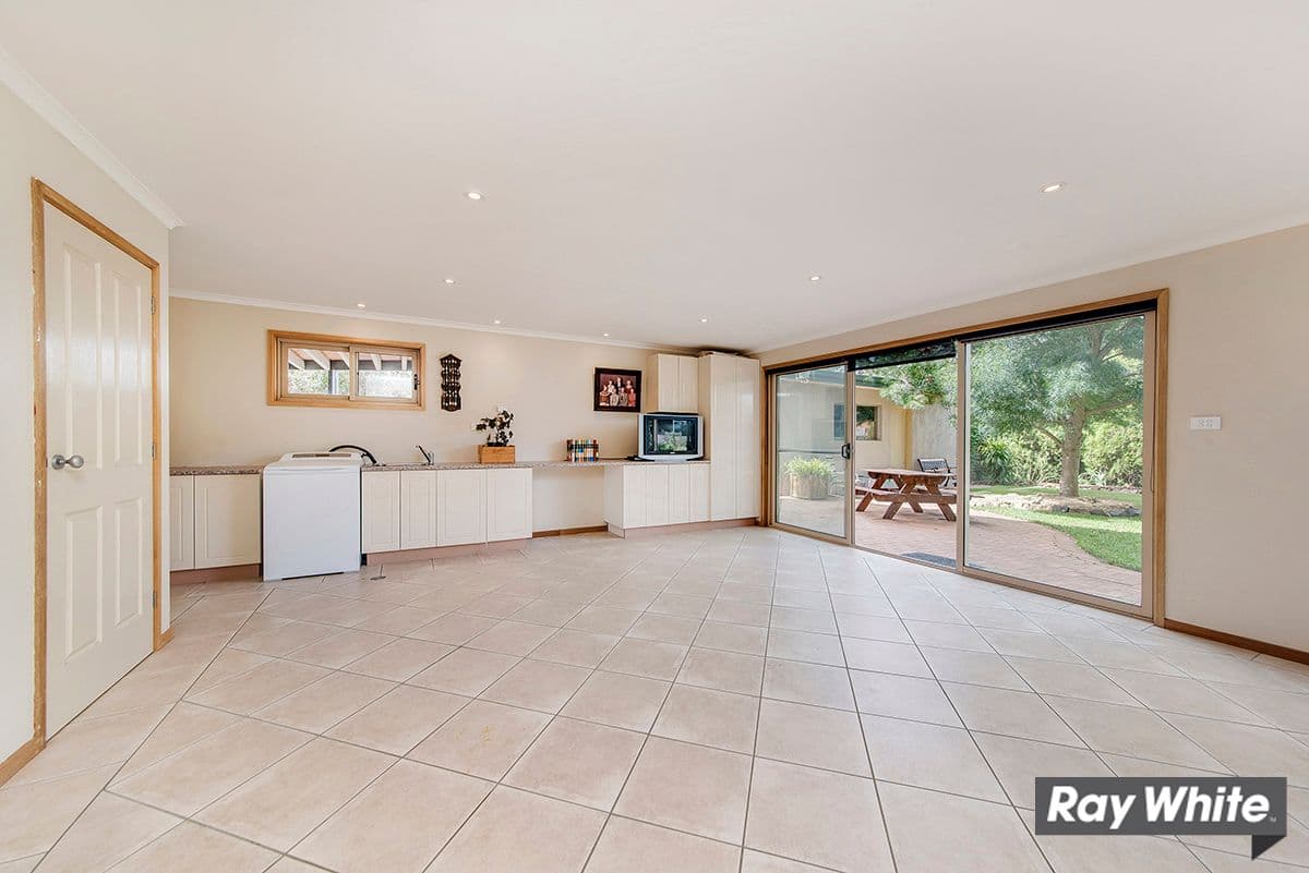 19 Mayo Street, Weetangera ACT 2614, Weetangera - Thumbnail 8