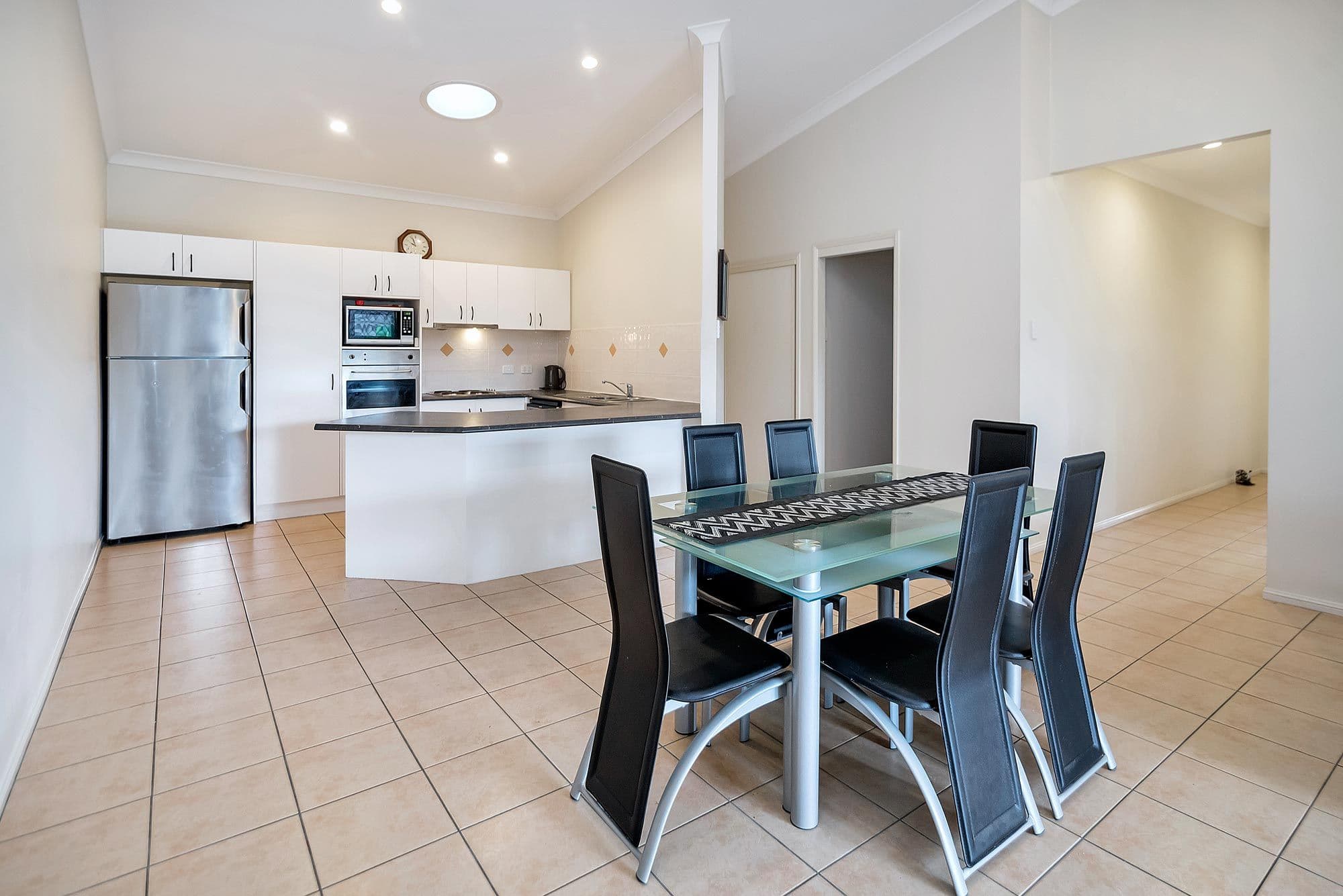 16 Old Kent Road, Upper Coomera QLD 4209, Upper Coomera - Thumbnail 3