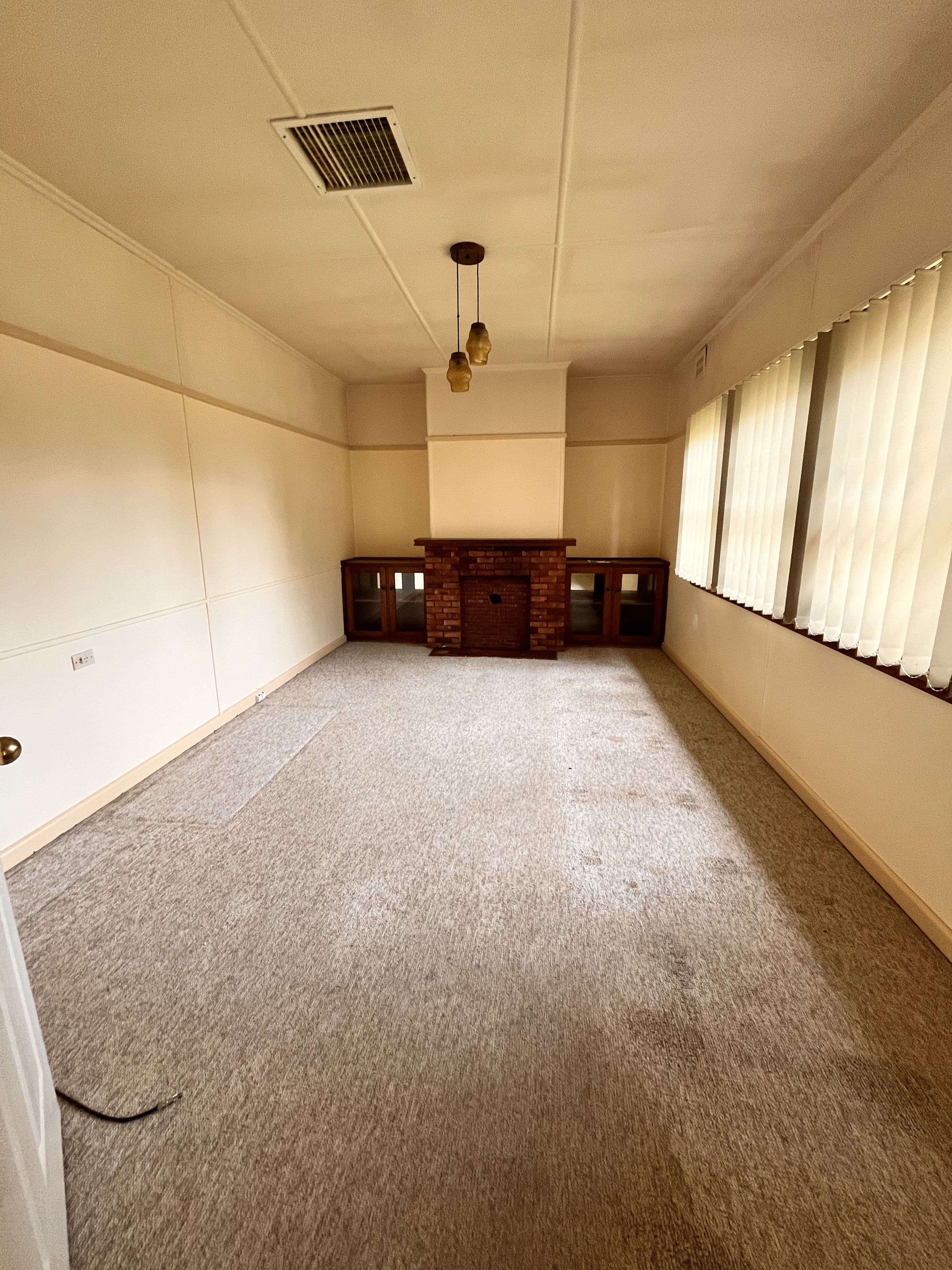 17 Thomson Street, Forbes NSW 2871, Forbes - Thumbnail 2