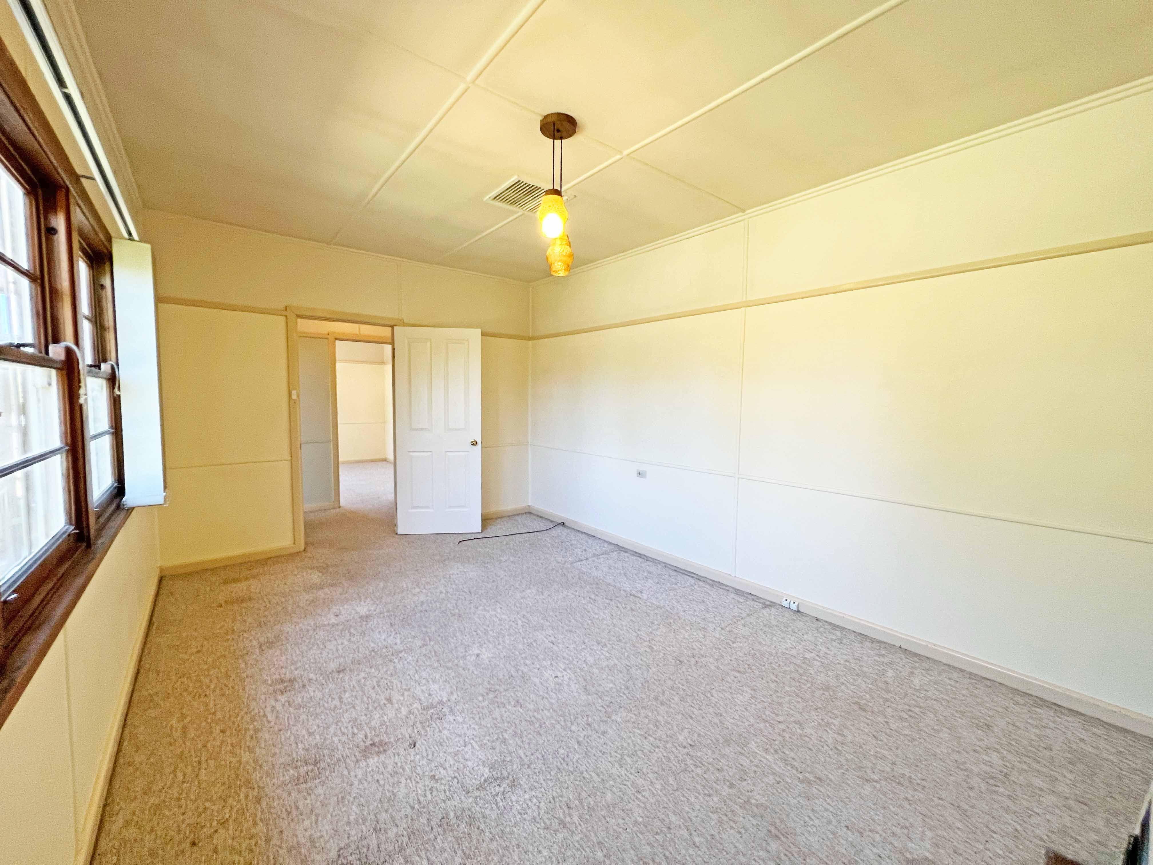 17 Thomson Street, Forbes NSW 2871, Forbes - Thumbnail 5