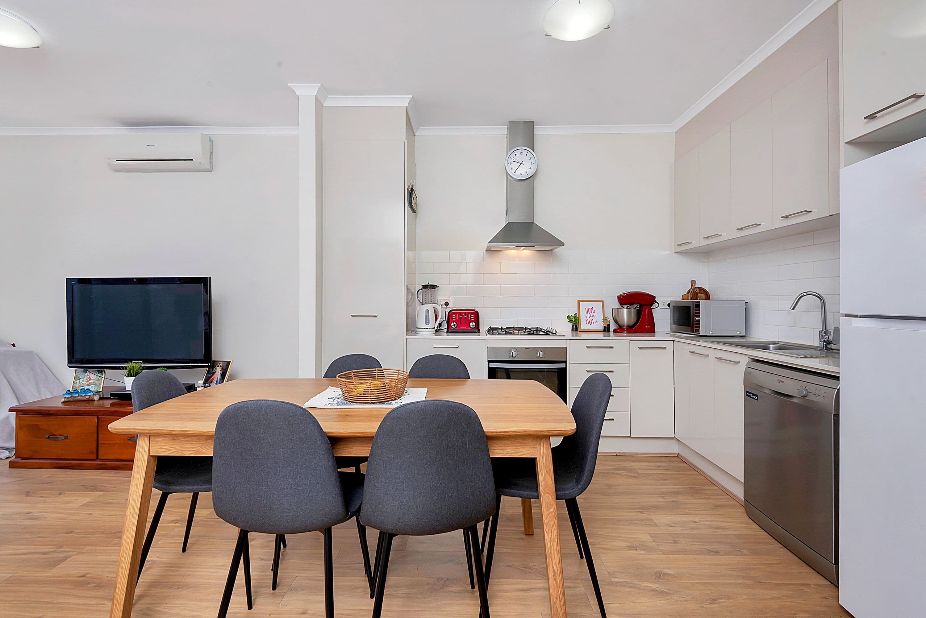 23 GREENVIEW Place, Blakeview SA 5114, Blakeview - Thumbnail 5