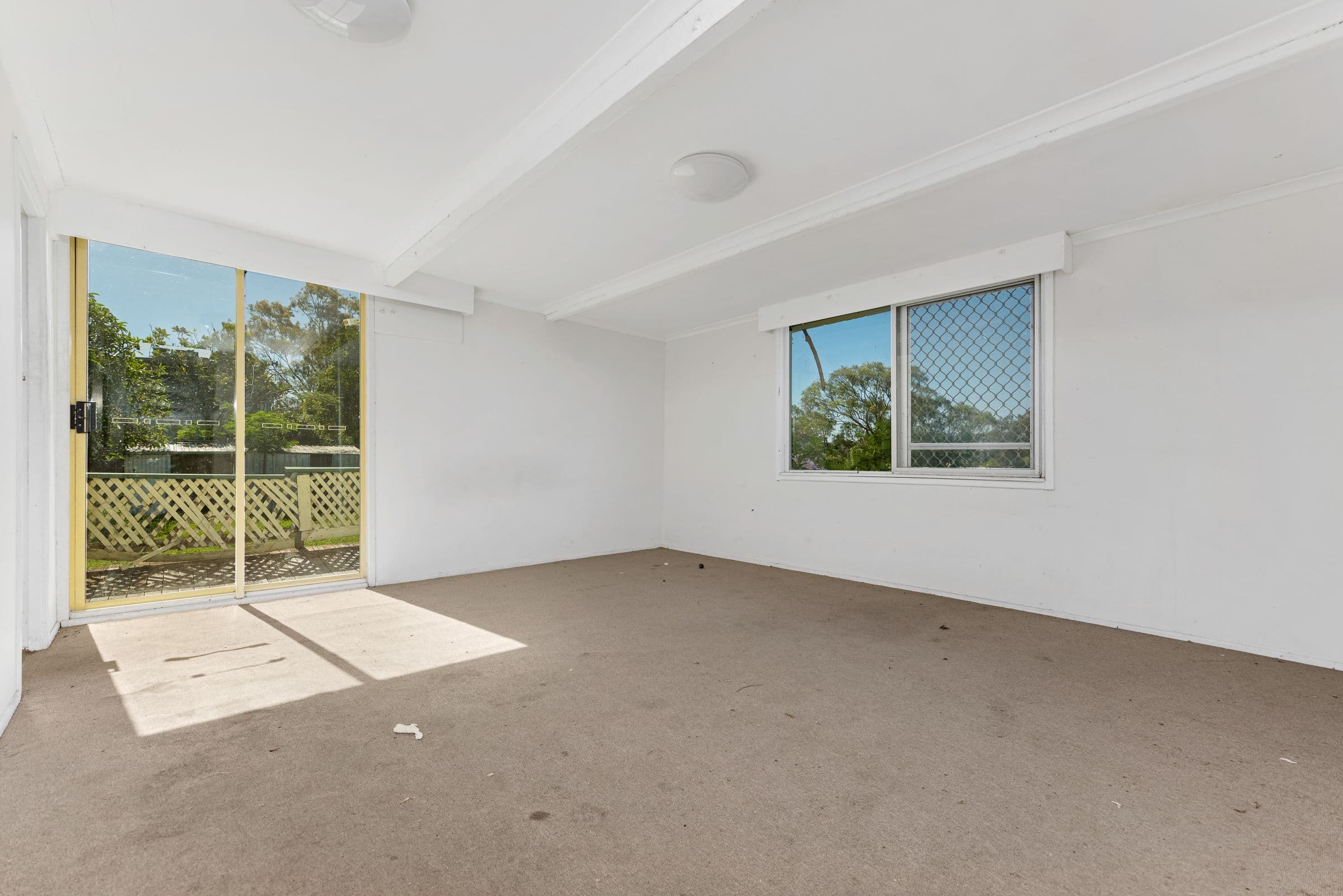 18 Walters Avenue, West Gladstone QLD 4680, West Gladstone - Thumbnail 5
