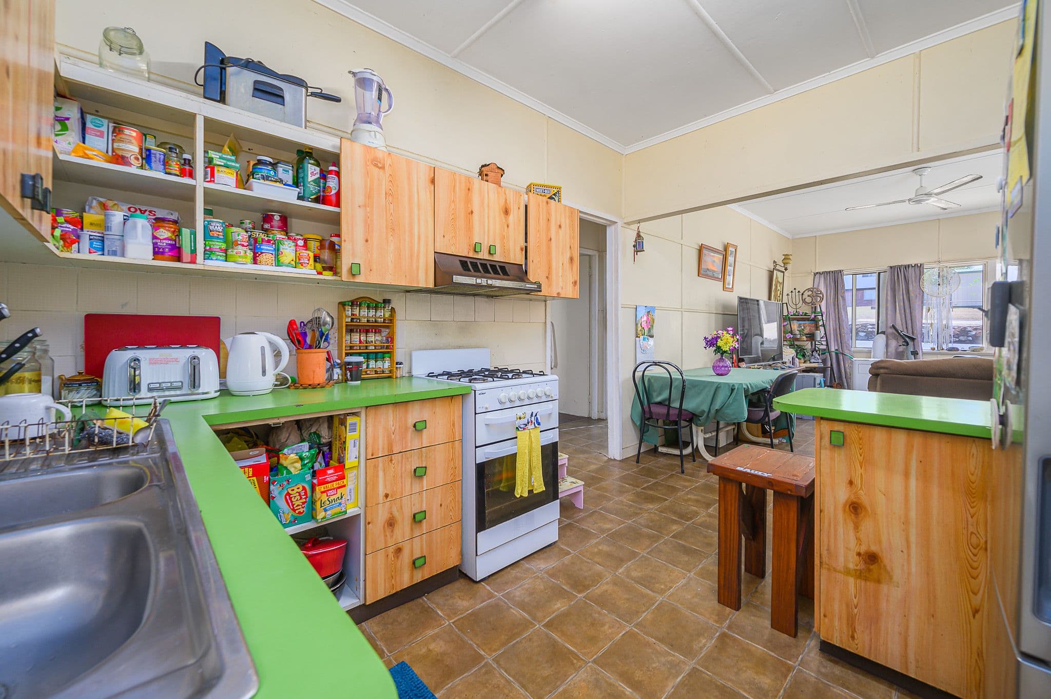 57 Sutton Street, Barney Point QLD 4680, Barney Point - Thumbnail 4