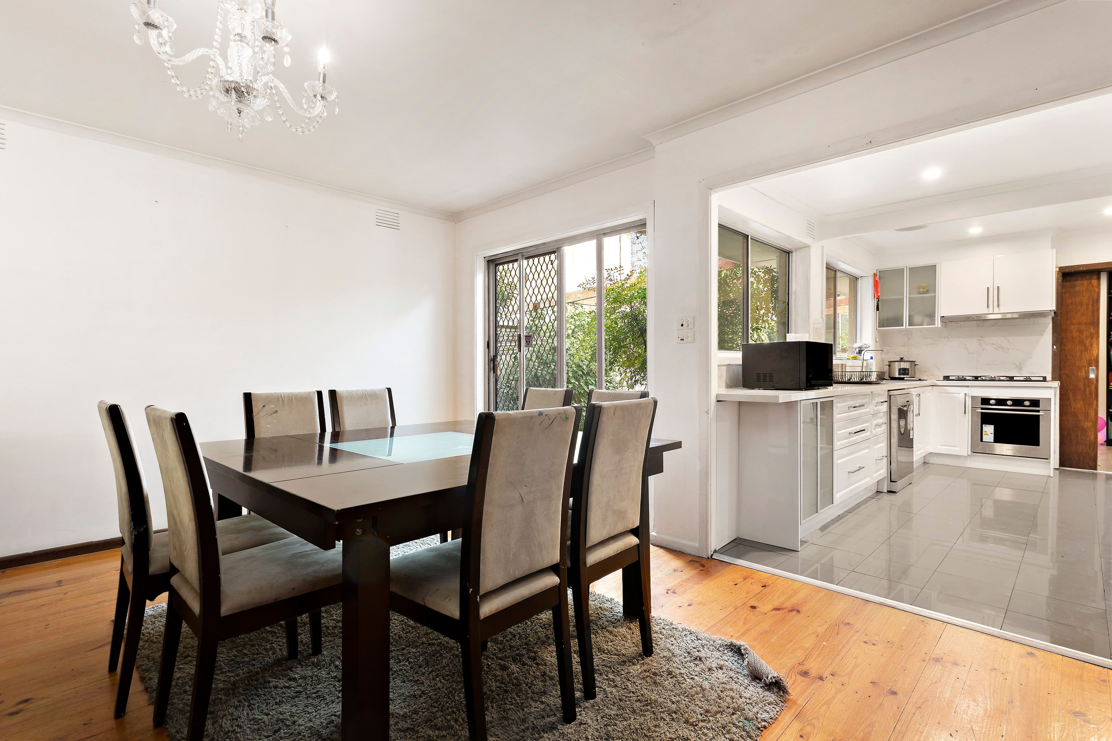 29 Golden Grove, Glen Waverley VIC 3150, Glen Waverley - Thumbnail 3