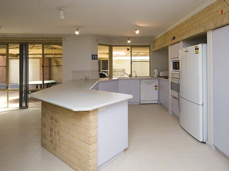 17 Ayres Crescent, LANCELIN WA 6044, Lancelin - Thumbnail 2