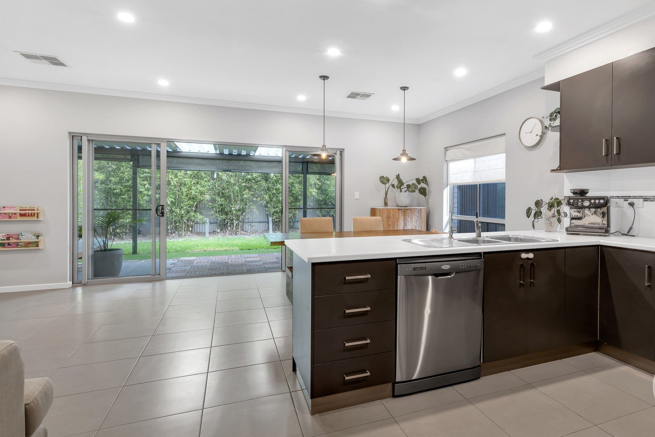 18 Hartley Road, Flinders Park SA 5025, Flinders Park - Thumbnail 4