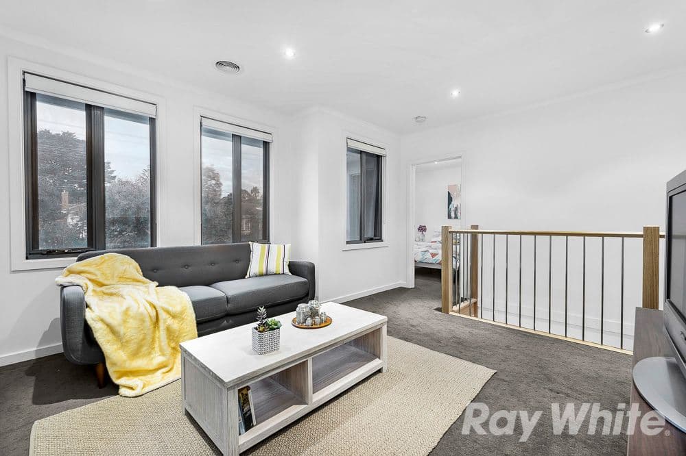 33 Jordan Grove, Glen Waverley VIC 3150, Glen Waverley - Thumbnail 5
