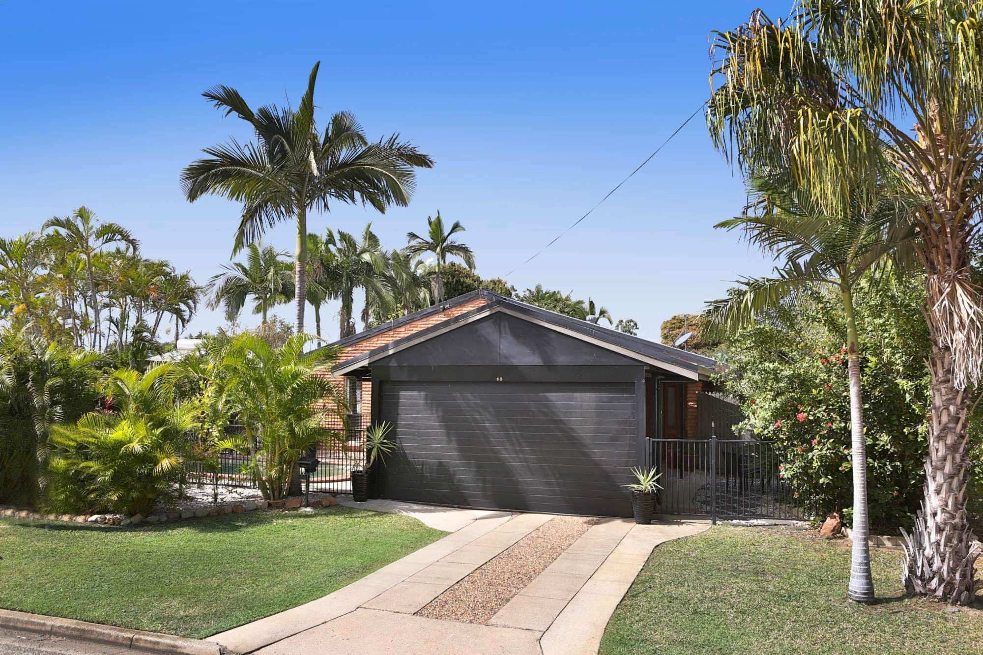 63 Fitzroy Street, HEATLEY QLD 4814, Heatley - Thumbnail 2