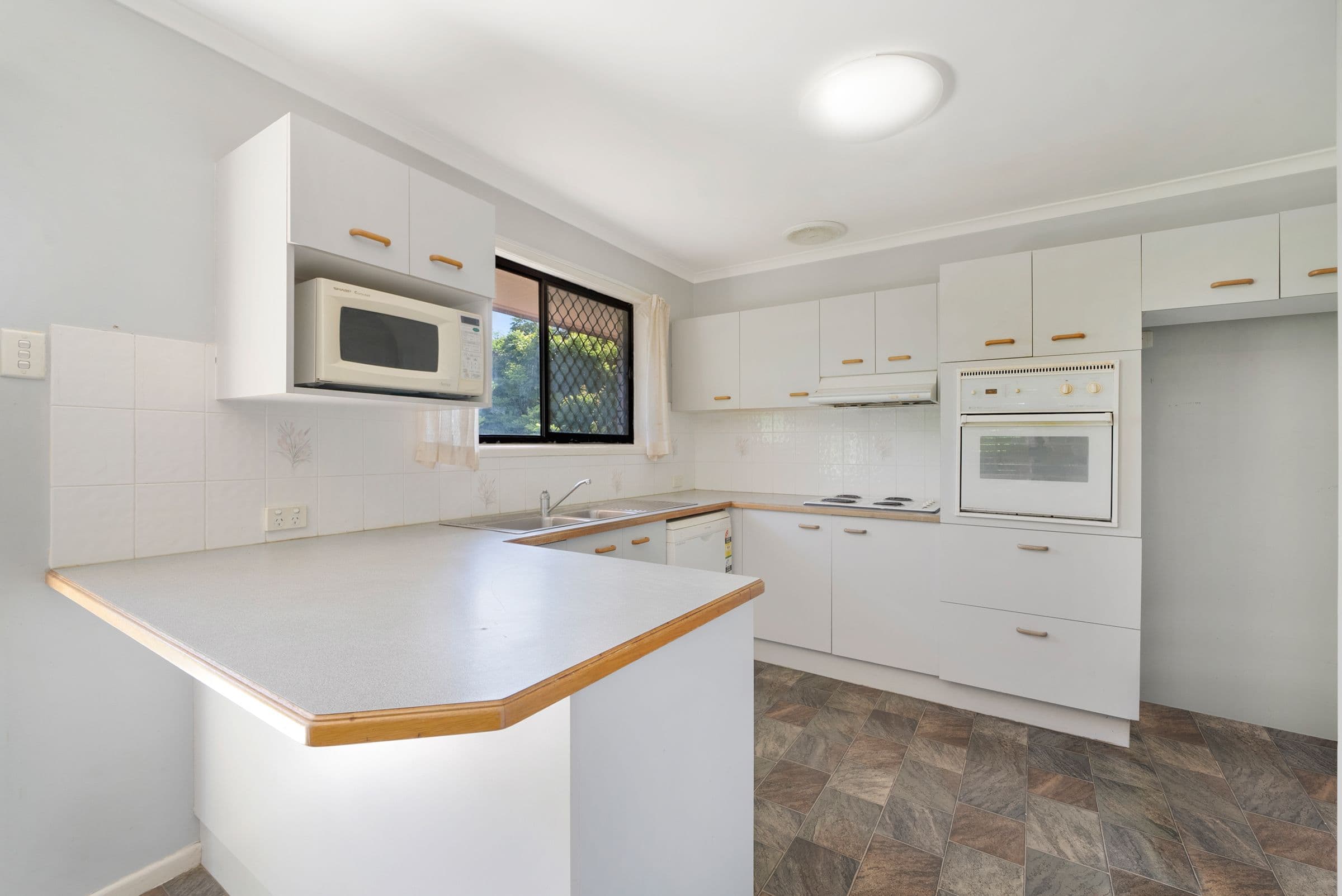1 Cahill Street, Strathpine QLD 4500, Strathpine - Thumbnail 4