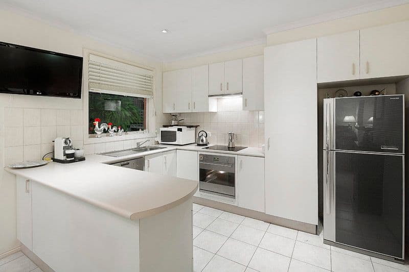 239 Neerim Road, CARNEGIE VIC 3163, Carnegie - Thumbnail 3