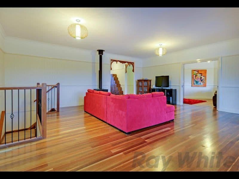 18 Burke Street, BARELLAN POINT QLD 4306, Barellan Point - Thumbnail 7