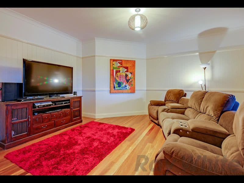 18 Burke Street, BARELLAN POINT QLD 4306, Barellan Point - Thumbnail 8