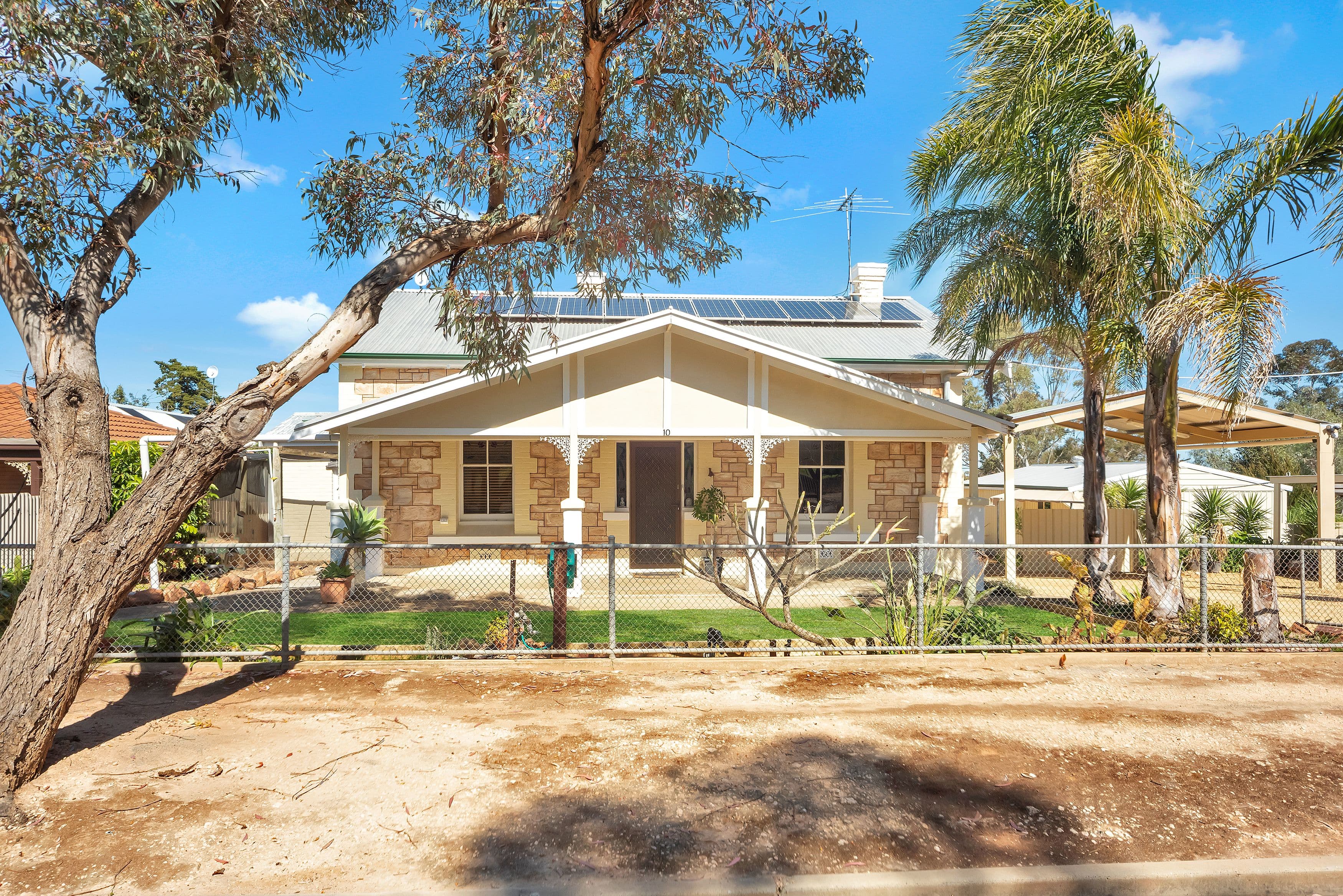 10 Florence Street, Hamley Bridge SA 5401, Hamley Bridge - Image 1