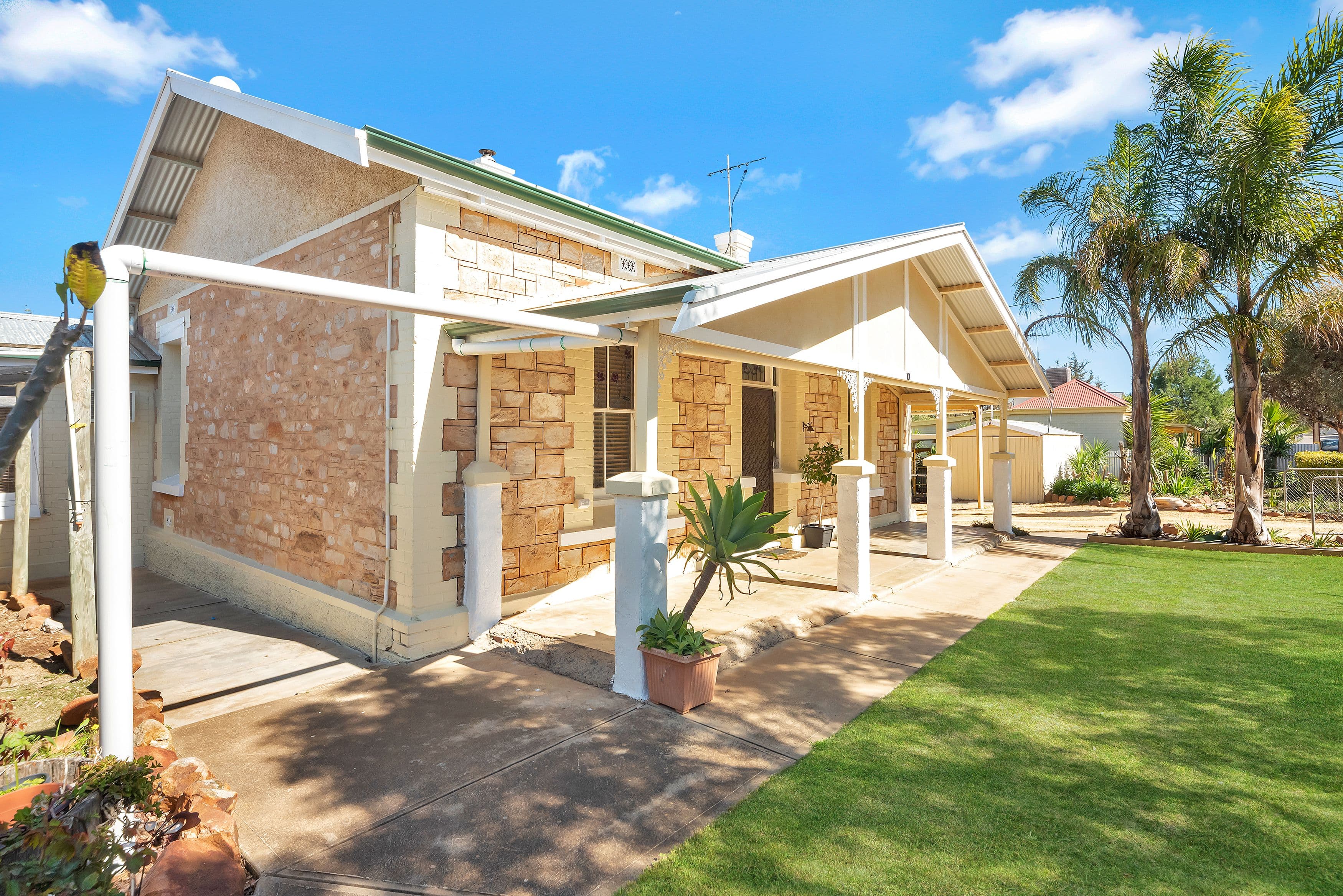 10 Florence Street, Hamley Bridge SA 5401, Hamley Bridge - Thumbnail 2