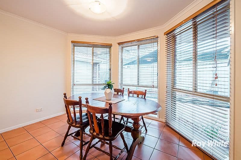 27 Hazelmere Avenue, Cranbourne West VIC 3977, Cranbourne West - Thumbnail 4