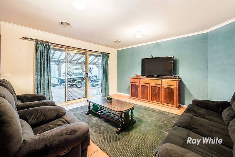 27 Hazelmere Avenue, Cranbourne West VIC 3977, Cranbourne West - Thumbnail 7
