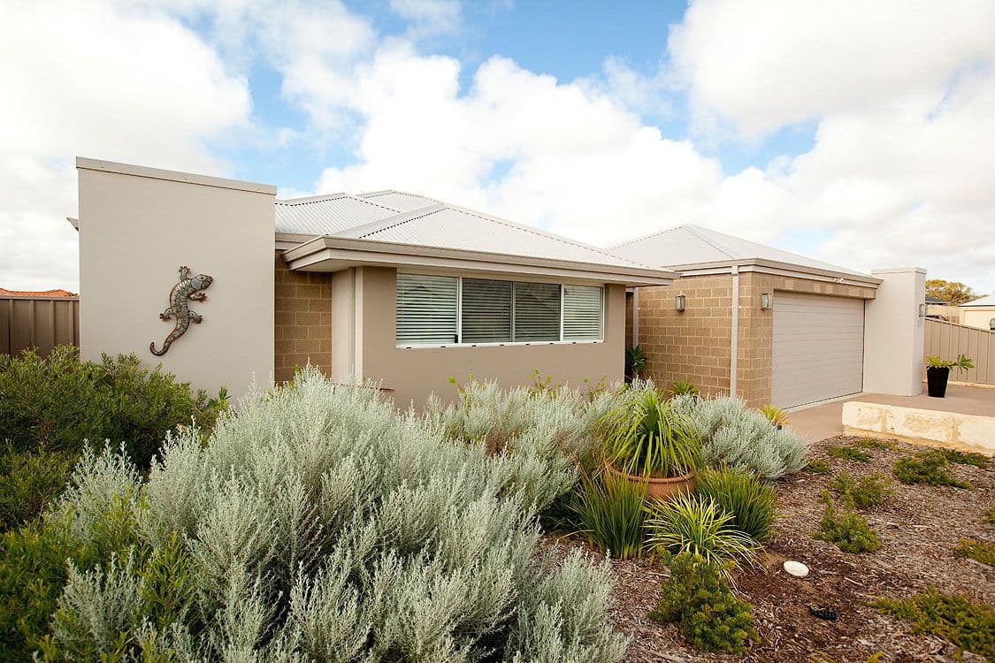 23 Topsail Street, DRUMMOND COVE WA 6532, Drummond Cove - Thumbnail 2