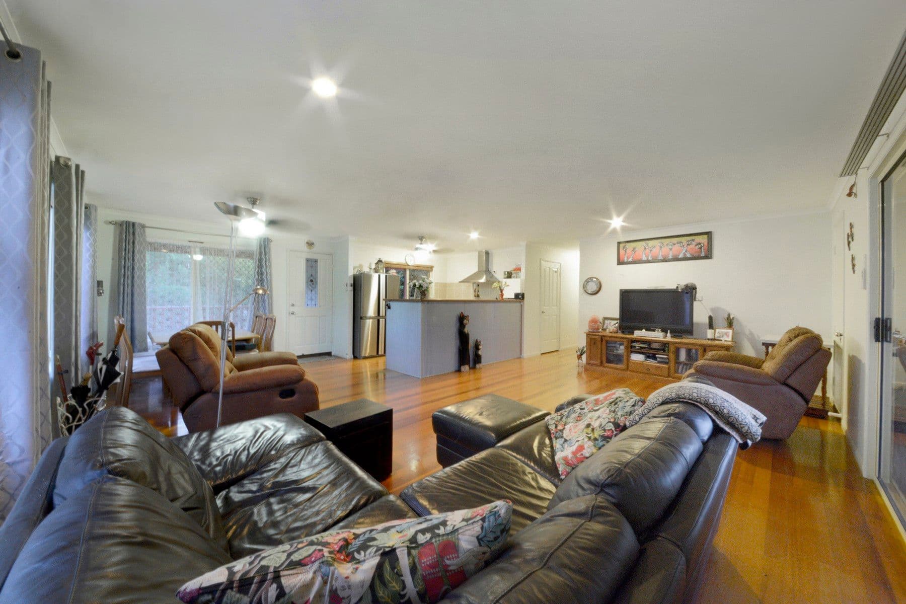 10 South Molle Boulevard, Cannonvale QLD 4802, Cannonvale - Thumbnail 3