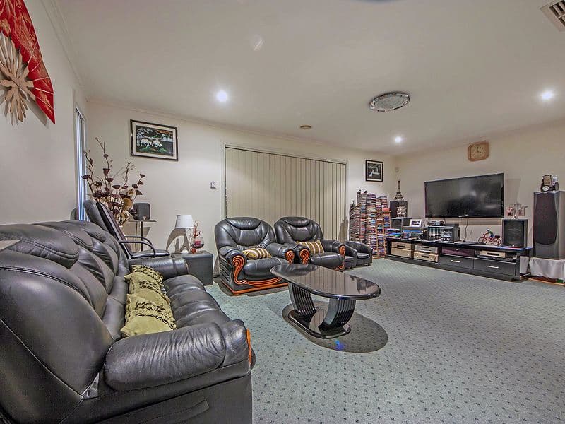 69 Dunnings Road, Point Cook VIC 3030, Point Cook - Thumbnail 5