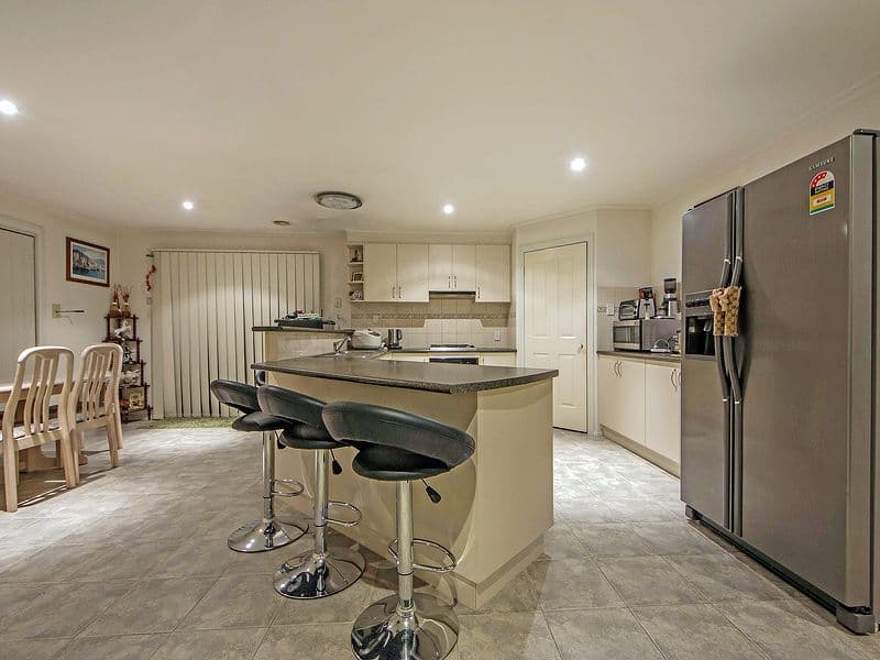 69 Dunnings Road, Point Cook VIC 3030, Point Cook - Thumbnail 7
