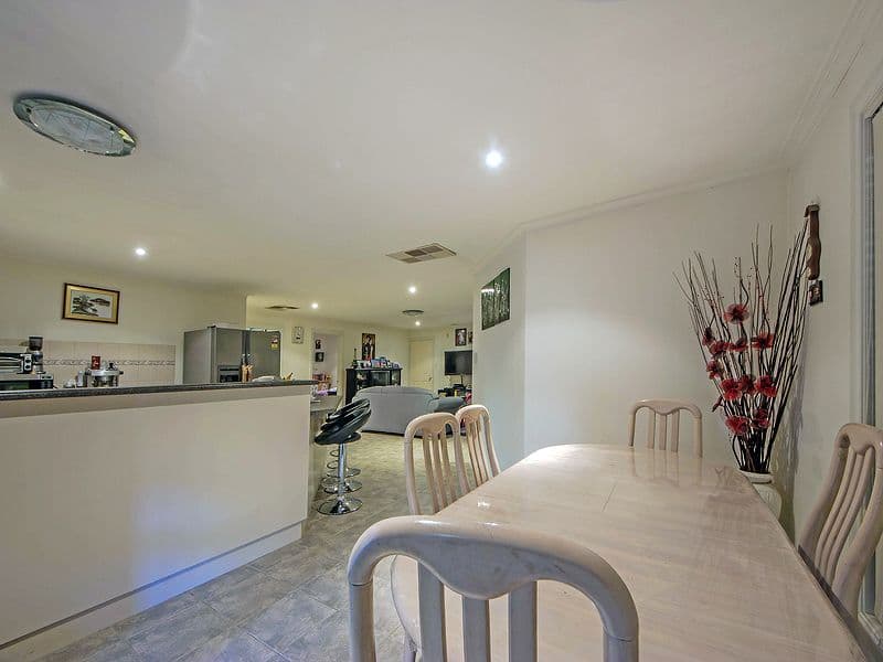 69 Dunnings Road, Point Cook VIC 3030, Point Cook - Thumbnail 8