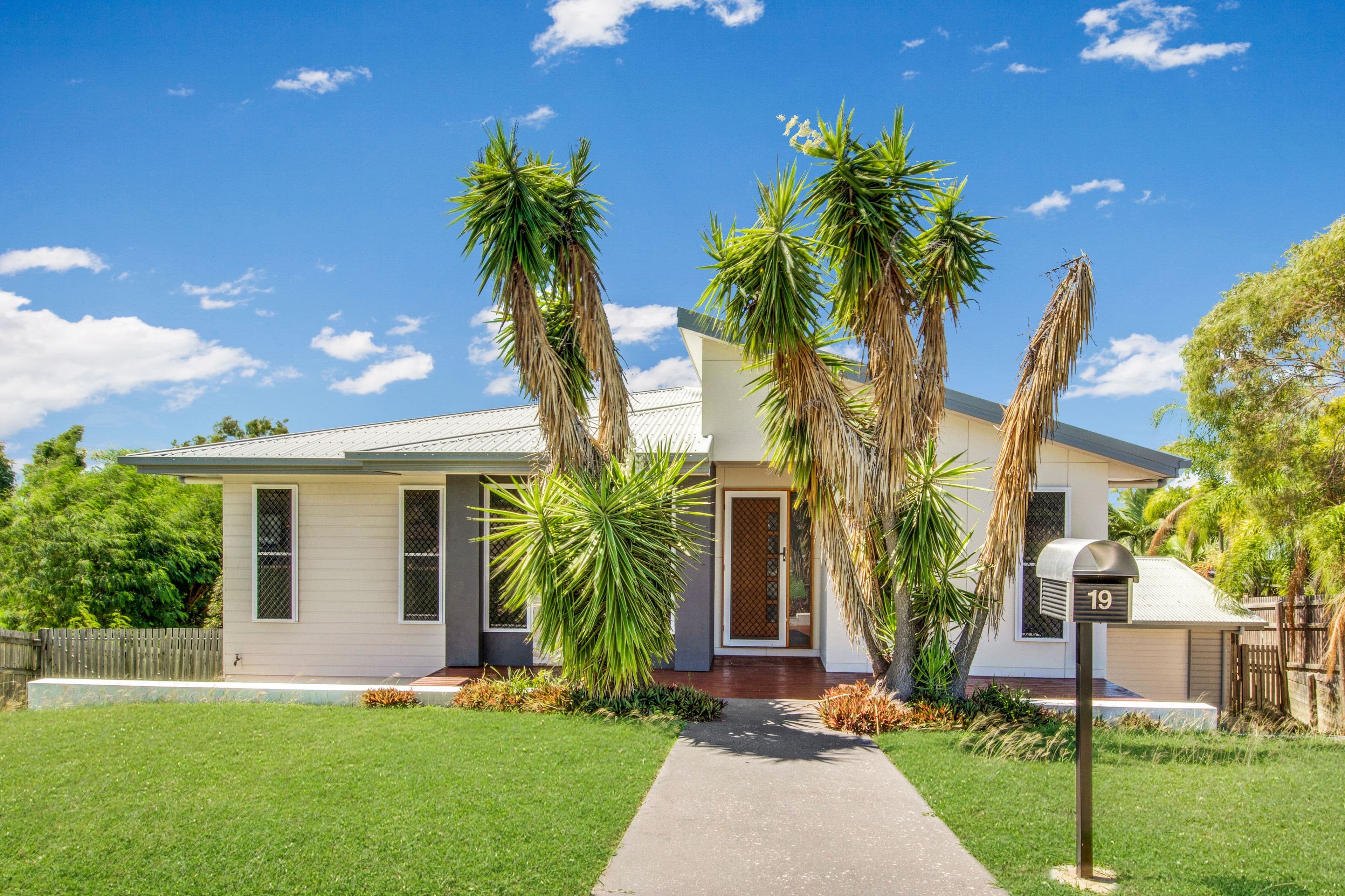 19 Koowin Drive, Kirkwood QLD 4680, Kirkwood - Thumbnail 3