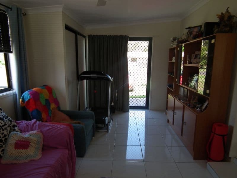 40 Herrenberg Street, Aldershot QLD 4650, Aldershot - Thumbnail 3