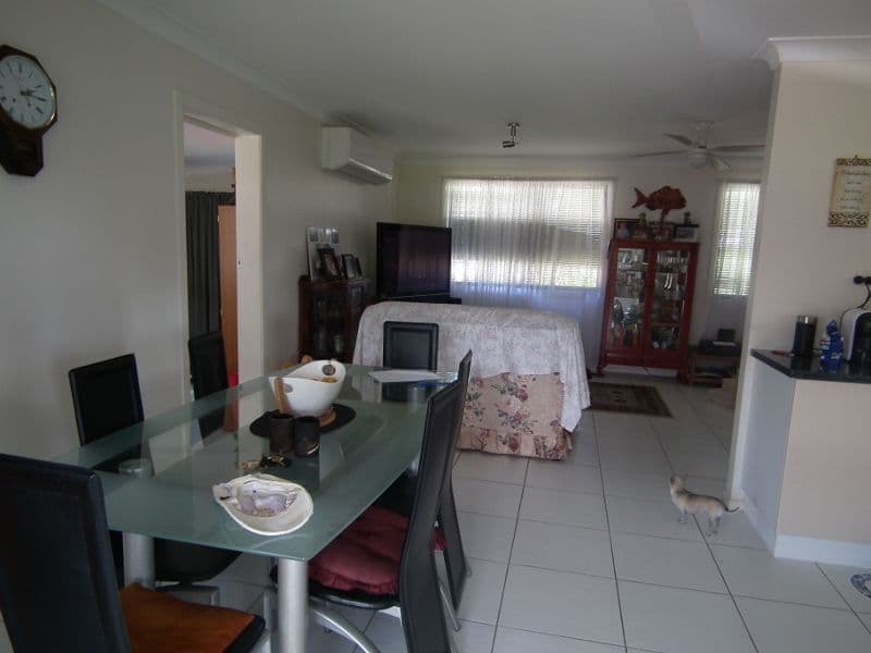 40 Herrenberg Street, Aldershot QLD 4650, Aldershot - Thumbnail 4