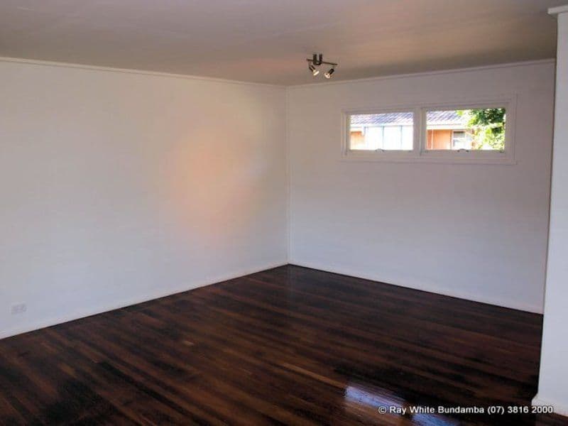 19 Diamond Street, RIVERVIEW QLD 4303, Riverview - Thumbnail 4