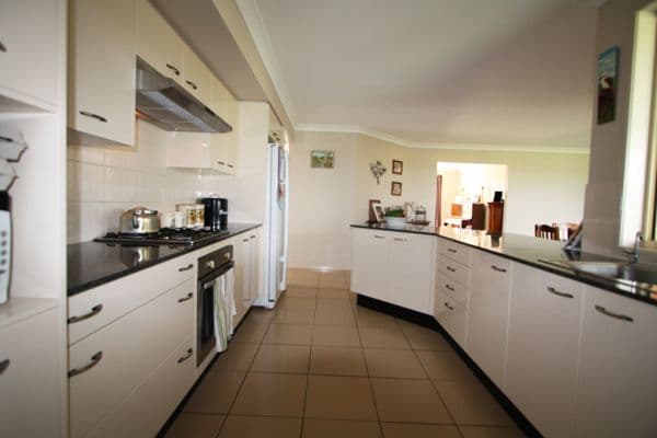 23 Roseview Road, BUNGENDORE NSW 2621, Bungendore - Thumbnail 3