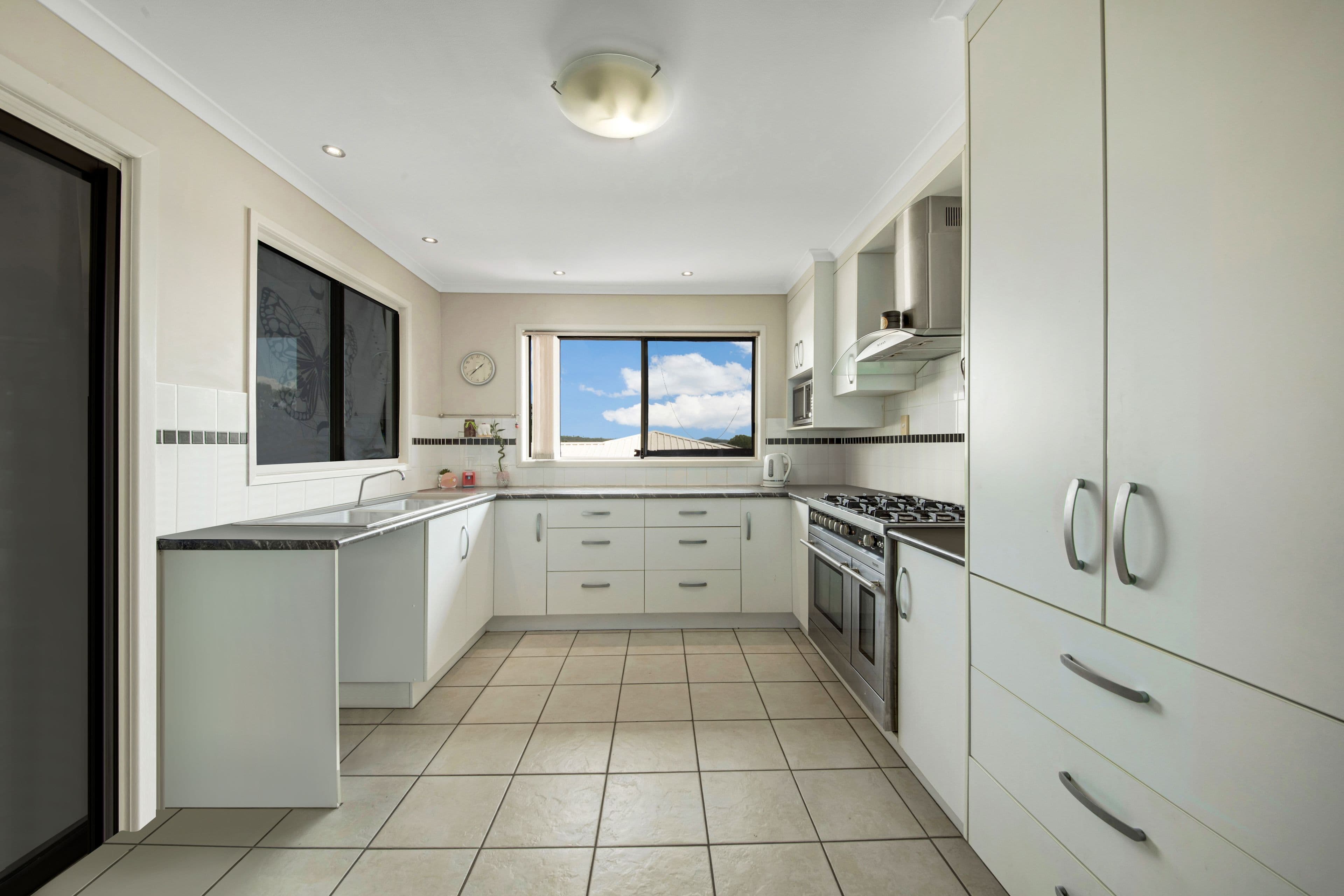 24 Vernon Road, Telina QLD 4680, Telina - Thumbnail 5