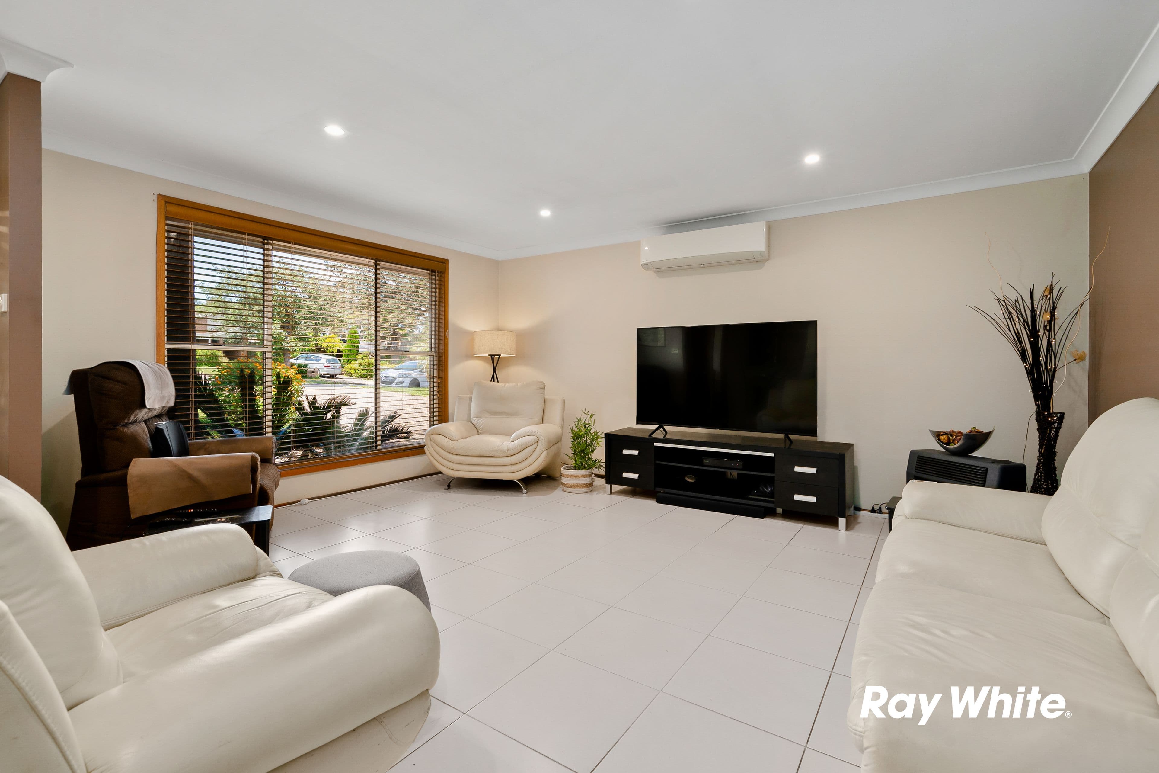99 Farnham Road, Quakers Hill NSW 2763, Quakers Hill - Thumbnail 2