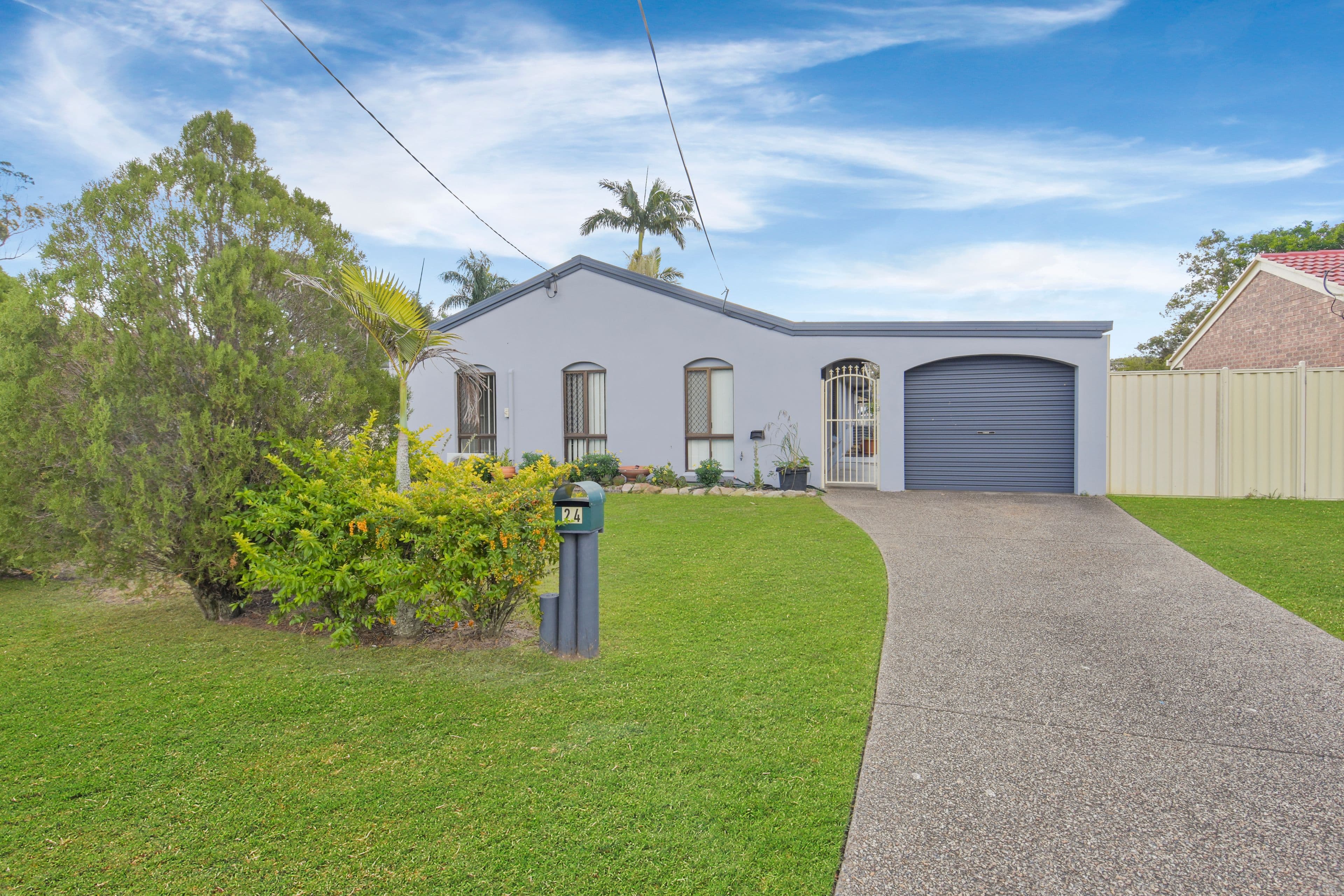 24 Antlia Street, Regents Park QLD 4118, Regents Park - Thumbnail 3