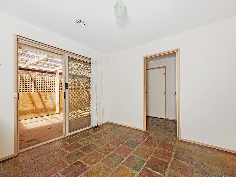 13 Karinya Close, WERRIBEE VIC 3030, Werribee - Thumbnail 7