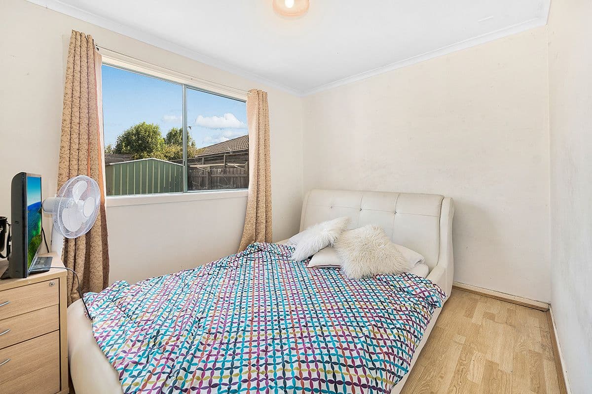 8 Sharyn Street, Cranbourne West VIC 3977, Cranbourne West - Thumbnail 8