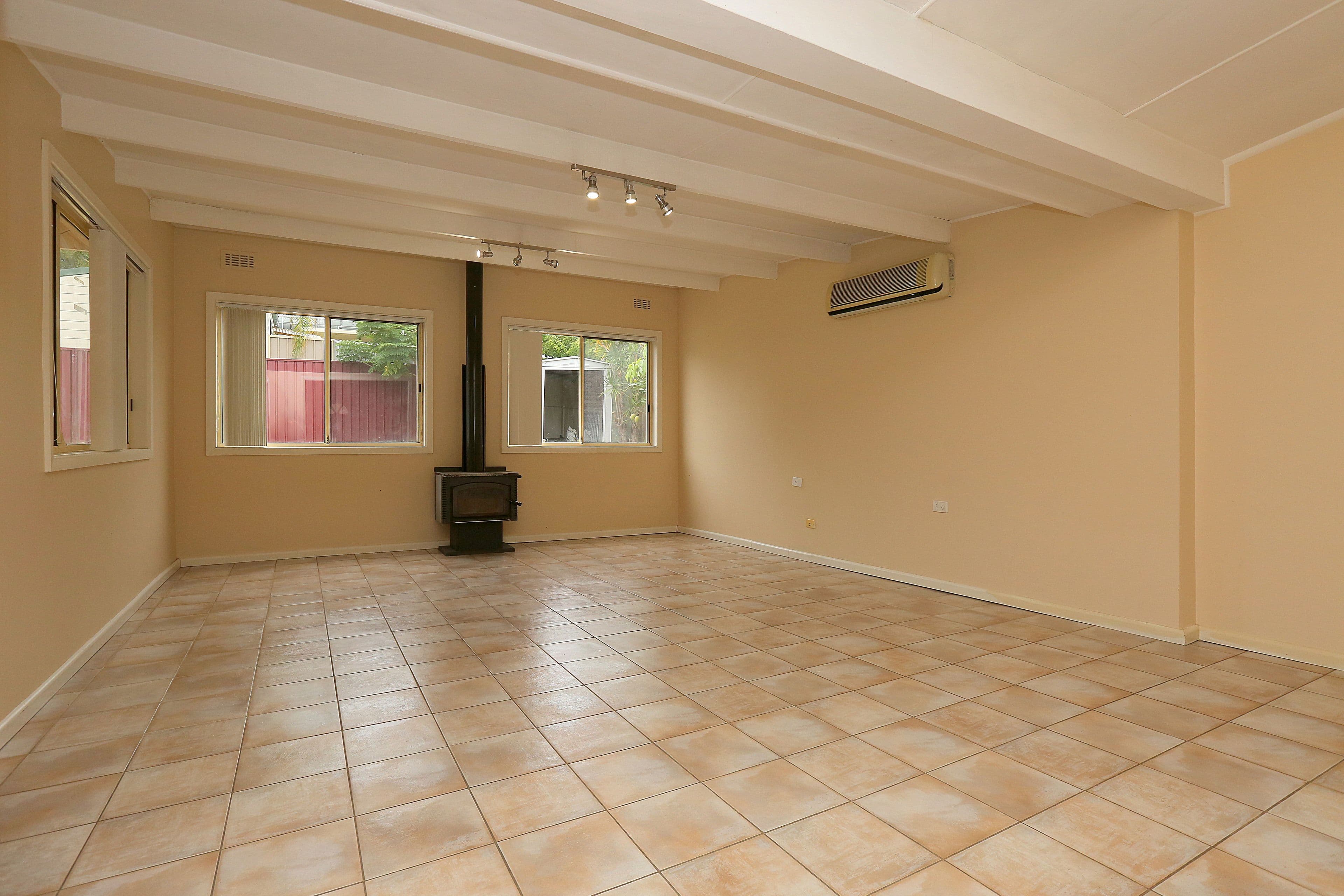 44 Virtue Street, Condell Park - Thumbnail 2
