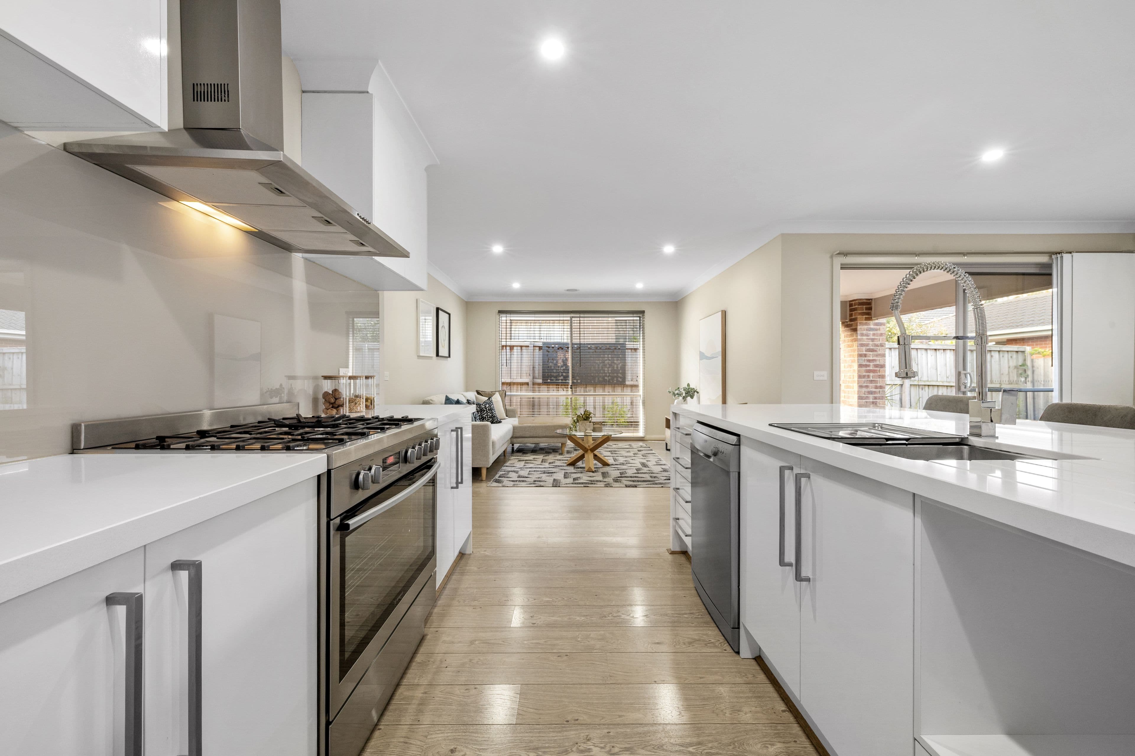 25 Hidcote Terrace, Wollert VIC 3750, Wollert - Thumbnail 2