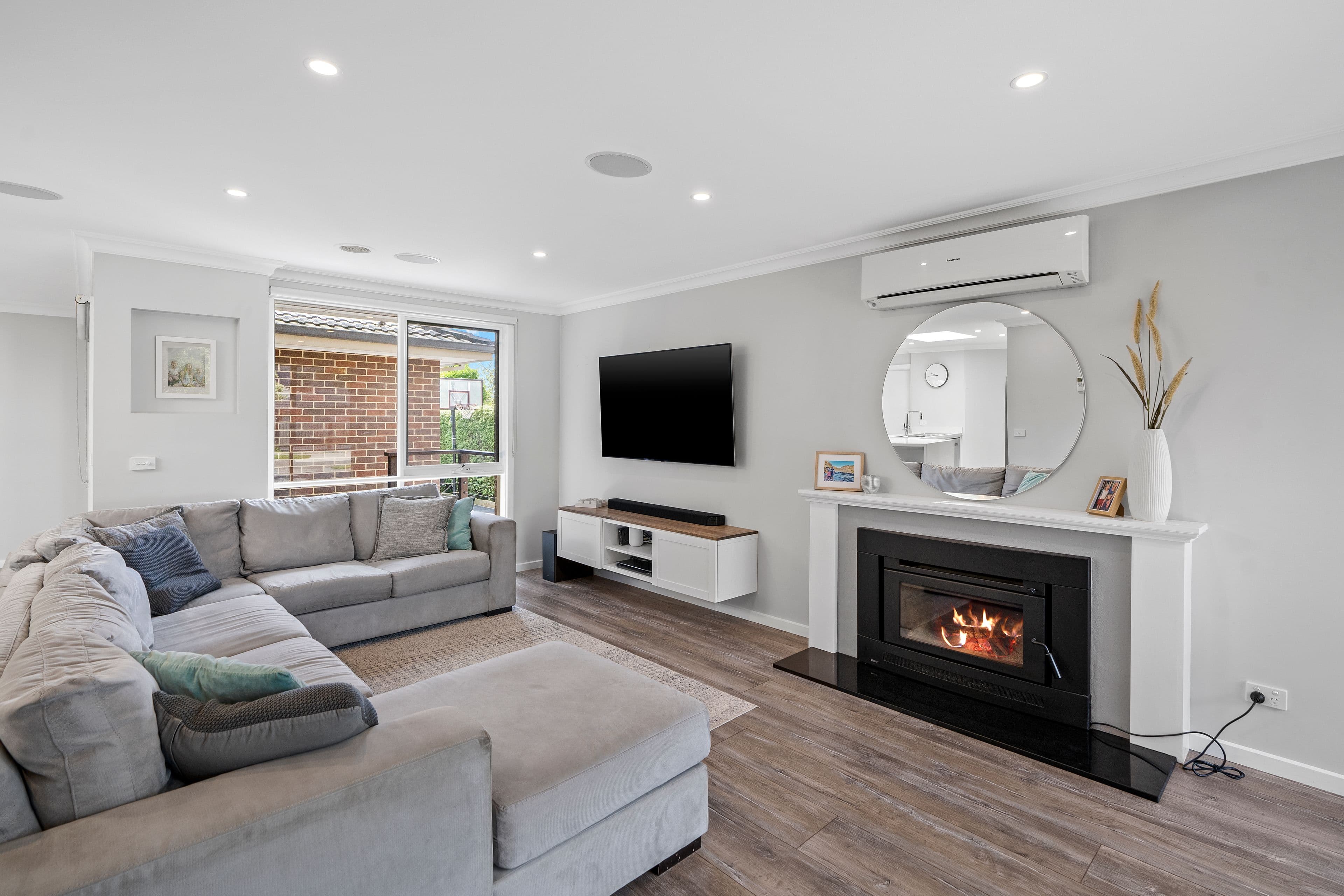 39 James Road, Ferntree Gully VIC 3156, Ferntree Gully - Thumbnail 2