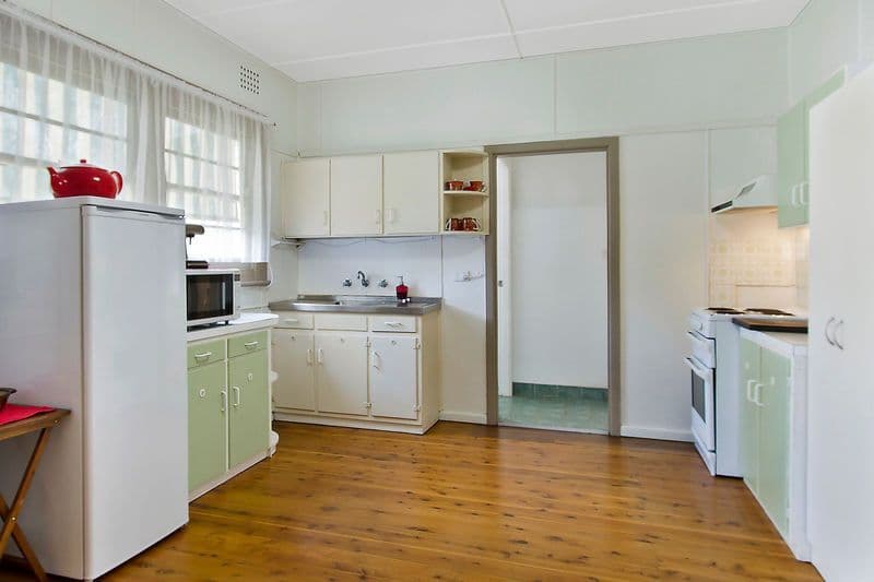 23 Wyong Road, KILLARNEY VALE NSW 2261, Killarney Vale - Thumbnail 3
