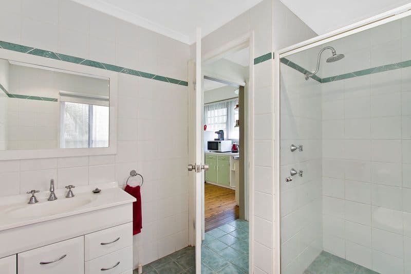 23 Wyong Road, KILLARNEY VALE NSW 2261, Killarney Vale - Thumbnail 4