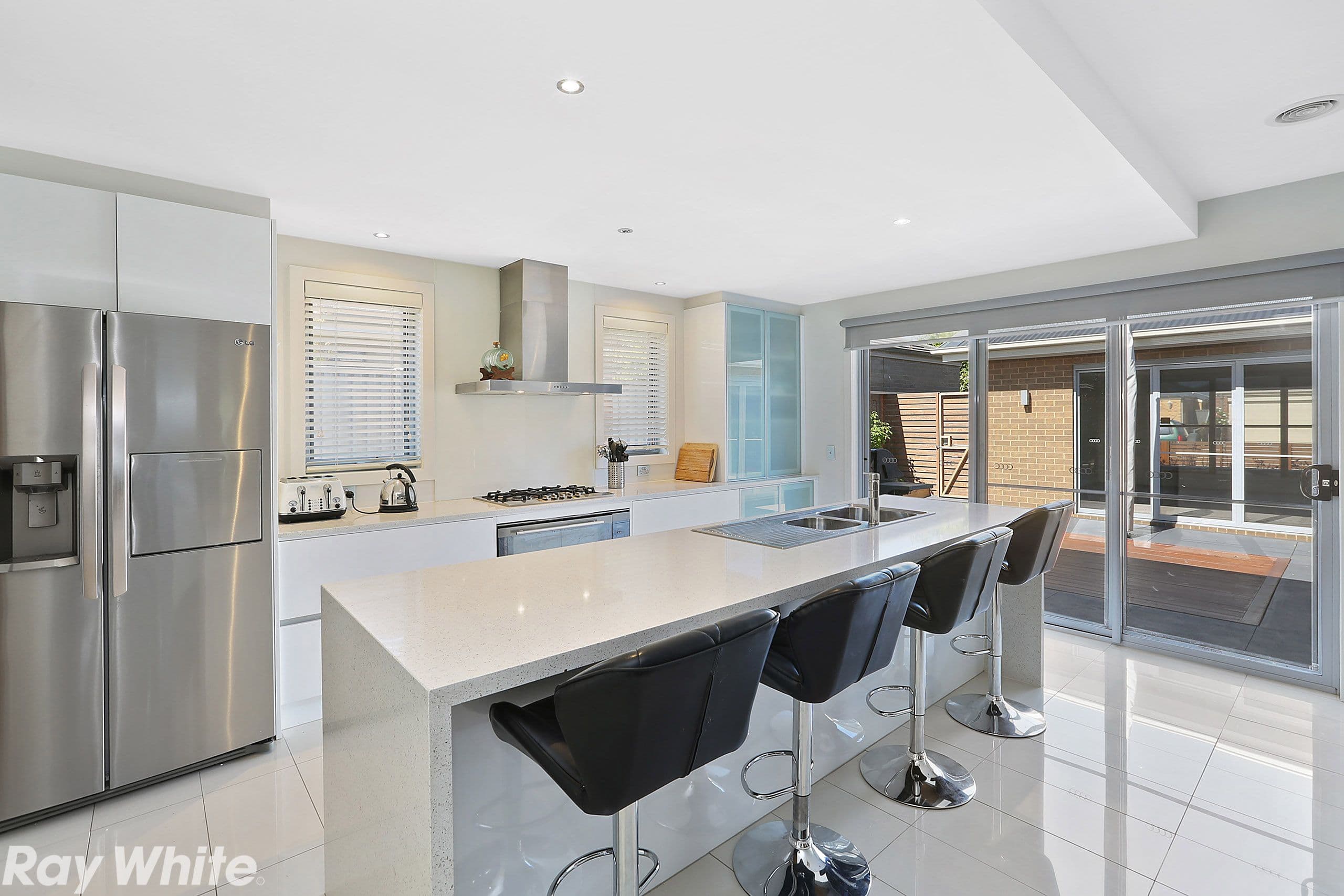13 Springwater Drive, Lara VIC 3212, Lara - Thumbnail 2