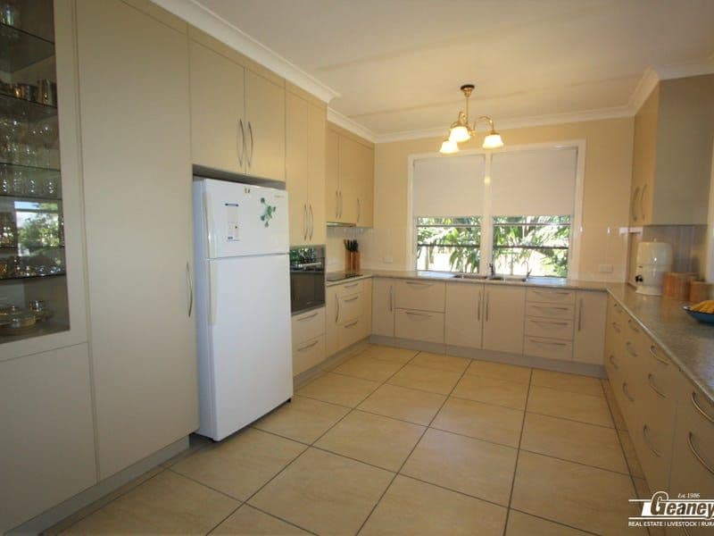 47 Axford Road, Toll QLD 4820, Toll - Thumbnail 4