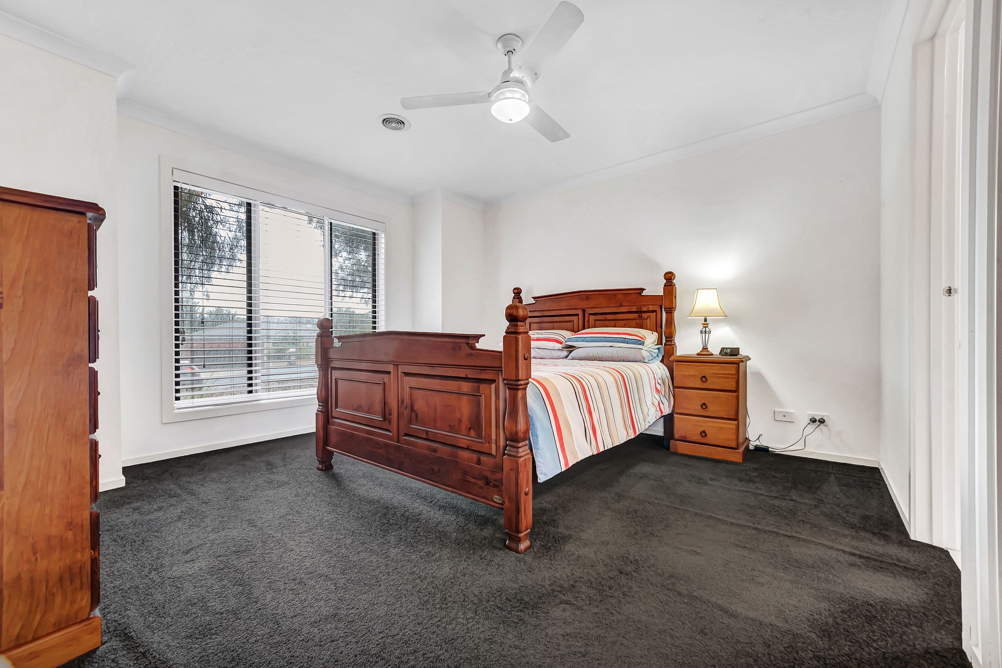 5 Longmire Court, Sunbury VIC 3429, Sunbury - Thumbnail 4
