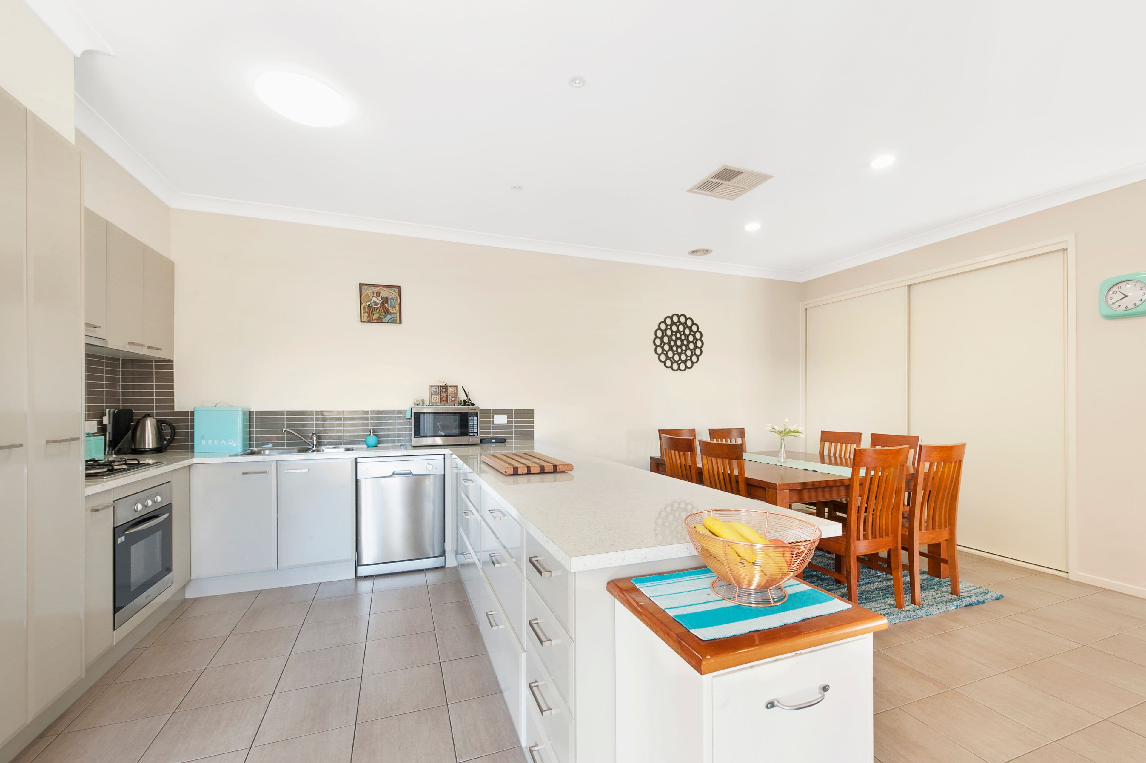 3 Beech Street, Wodonga VIC 3690, Wodonga - Thumbnail 3