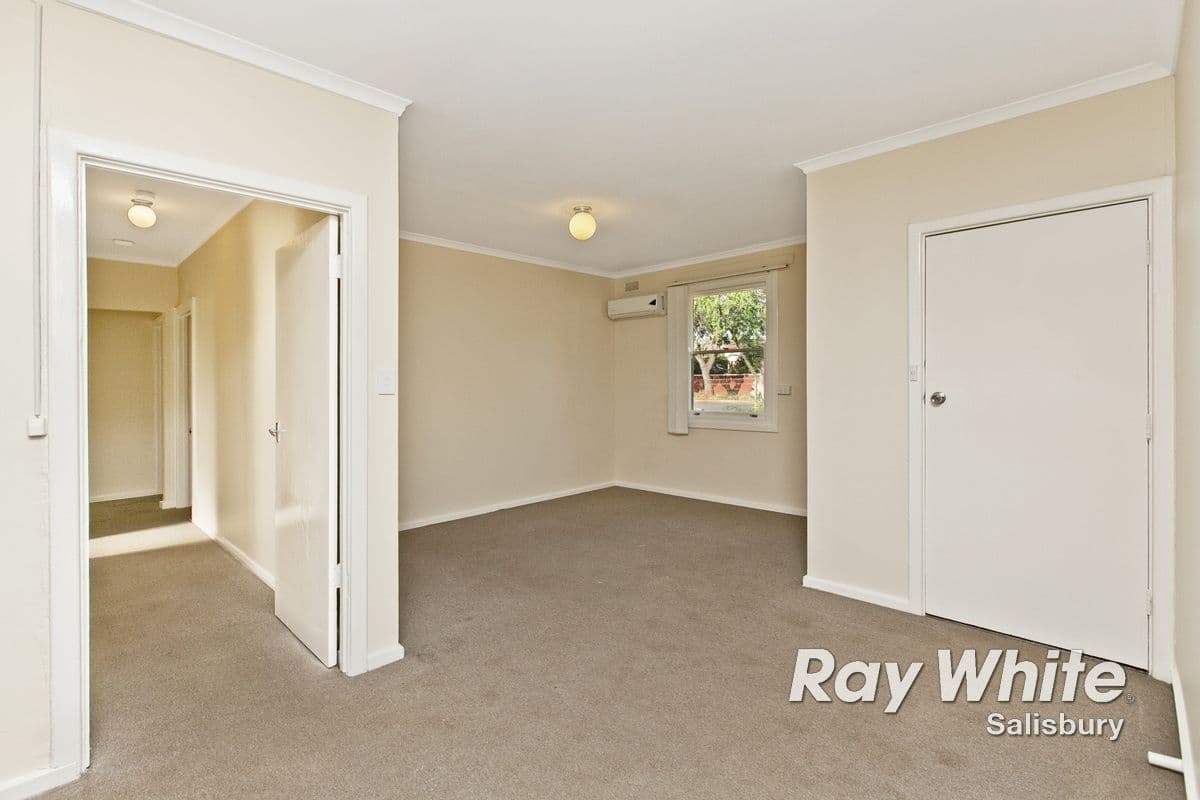 17 Wasley Street, ELIZABETH DOWNS SA 5113, Elizabeth Downs - Thumbnail 2